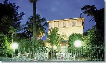 Hotel Les Amandiers Saint-Raphael
